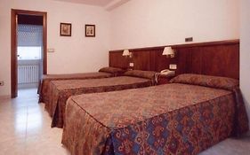 Hostal Linar